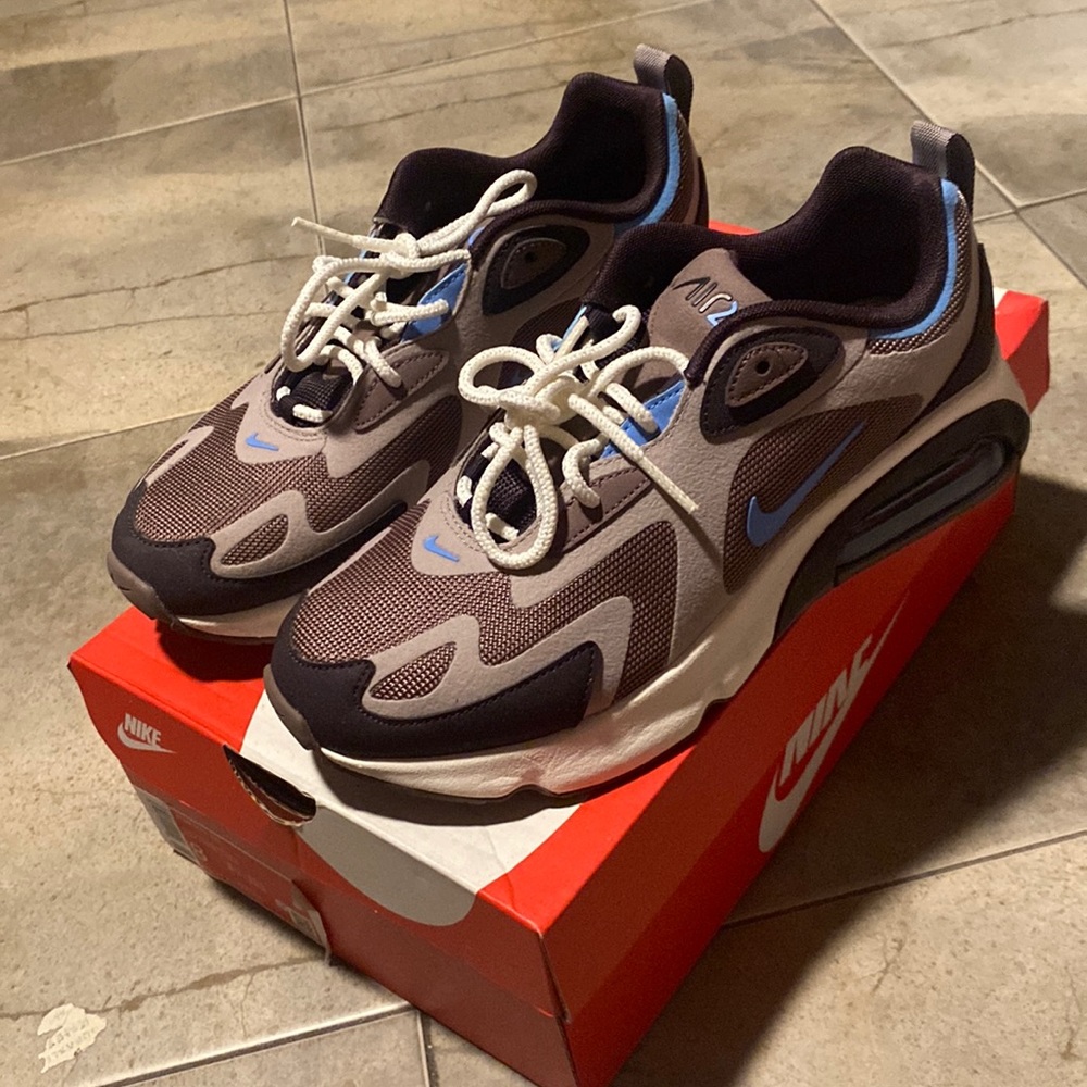 Nike shoes